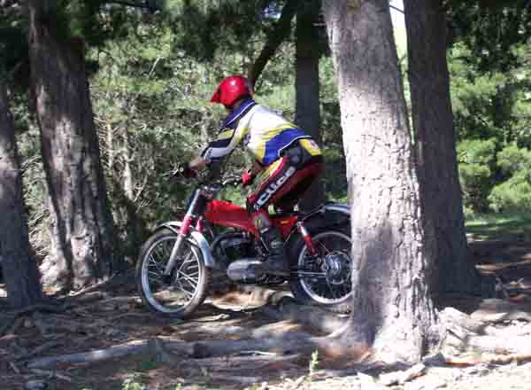 Waipara Classic Trials Alan Mason. Montesa Cota 247